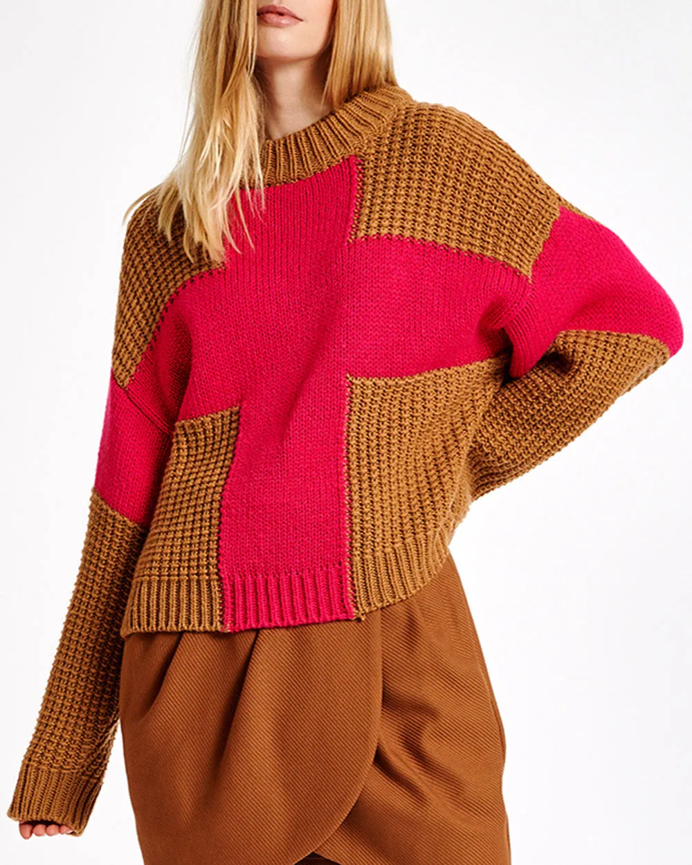 Camel Combo Ambroselli Cross Sweater