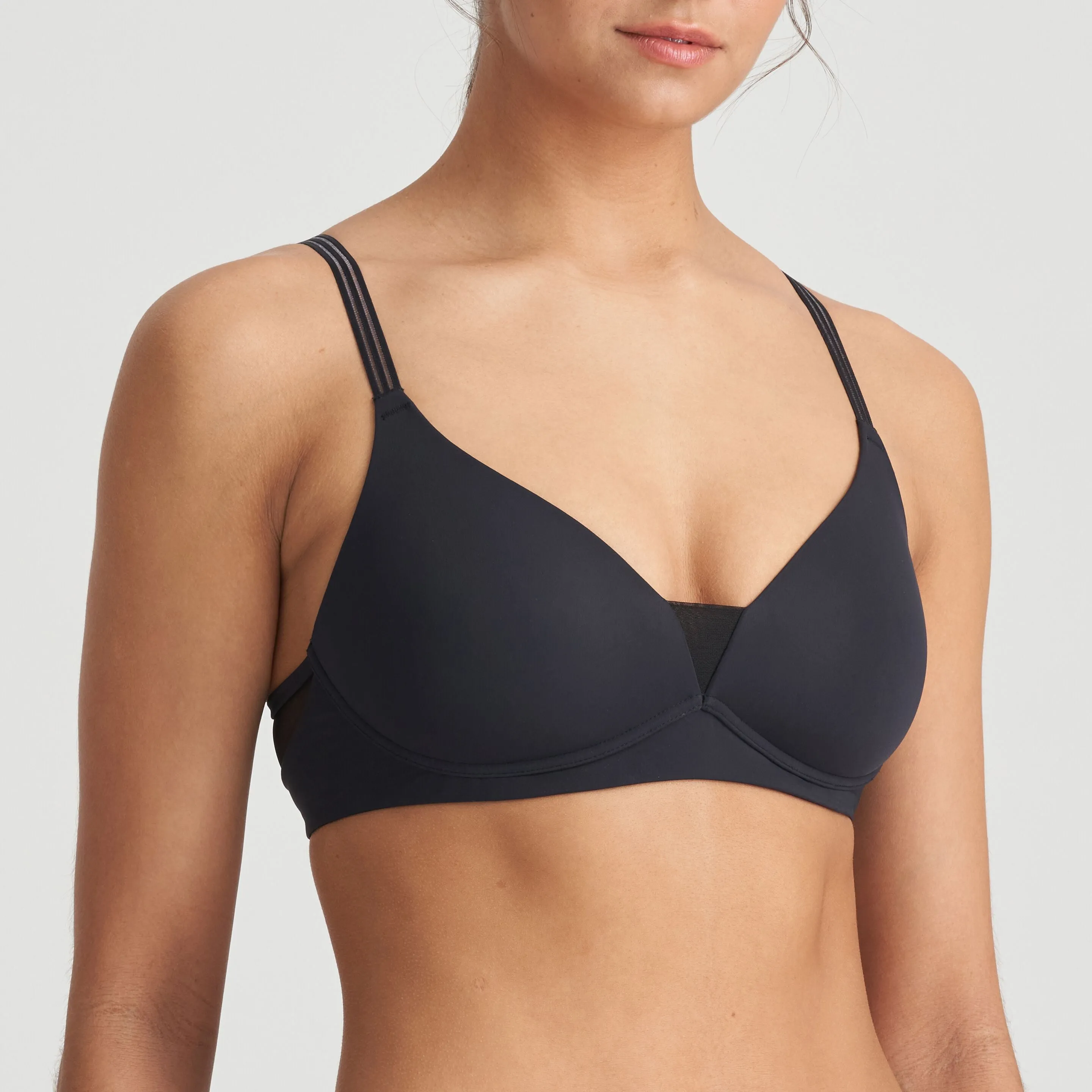 Louie Black Wireless Bra