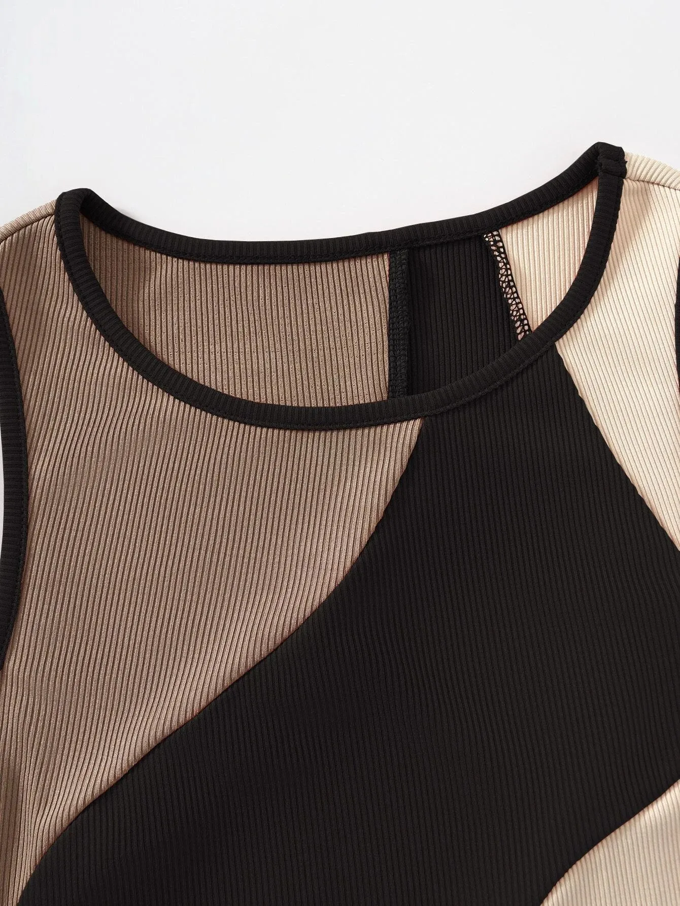 SHEIN EZwear Color Block Tank Top