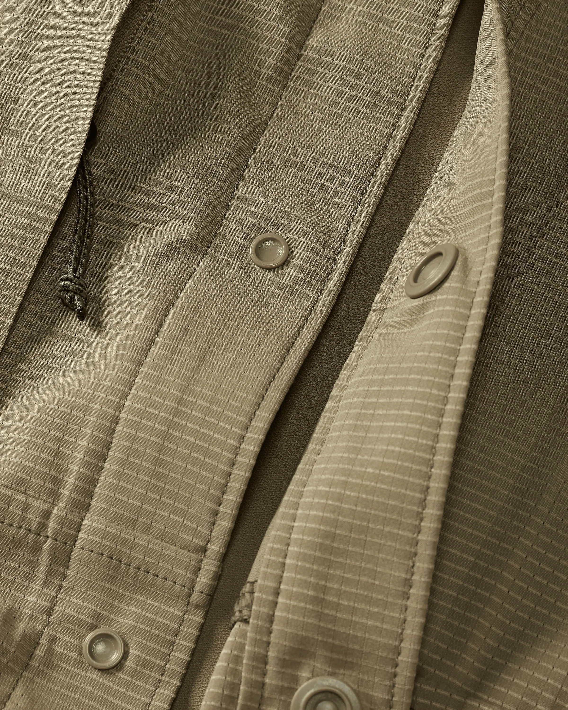 Tiburon Hybrid Snap Shirt | Khaki