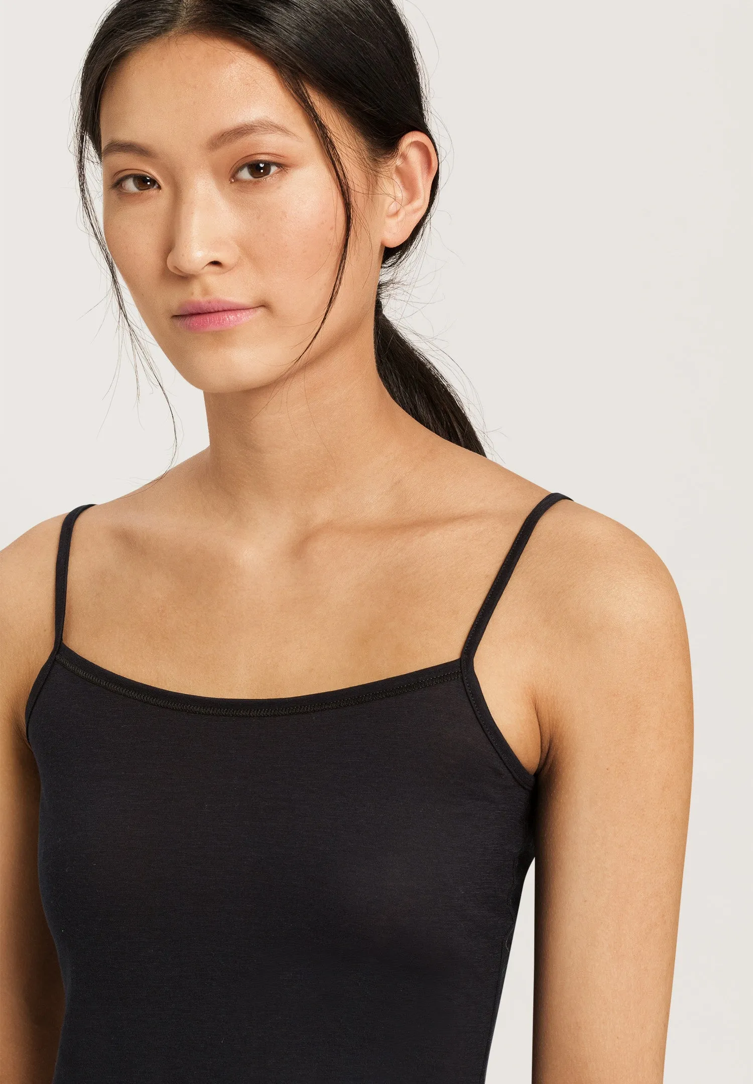 Ultralight Round Neck Cotton Camisole | Black 71820-019